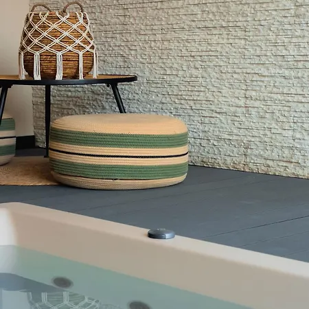 Hotel Kasta Ofrínion